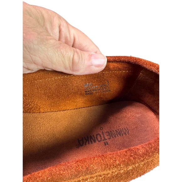 Minnetonka Brown Moccasins Men’s 8 Women’s 10 Loafers Slippers - Picture 9 of 9
